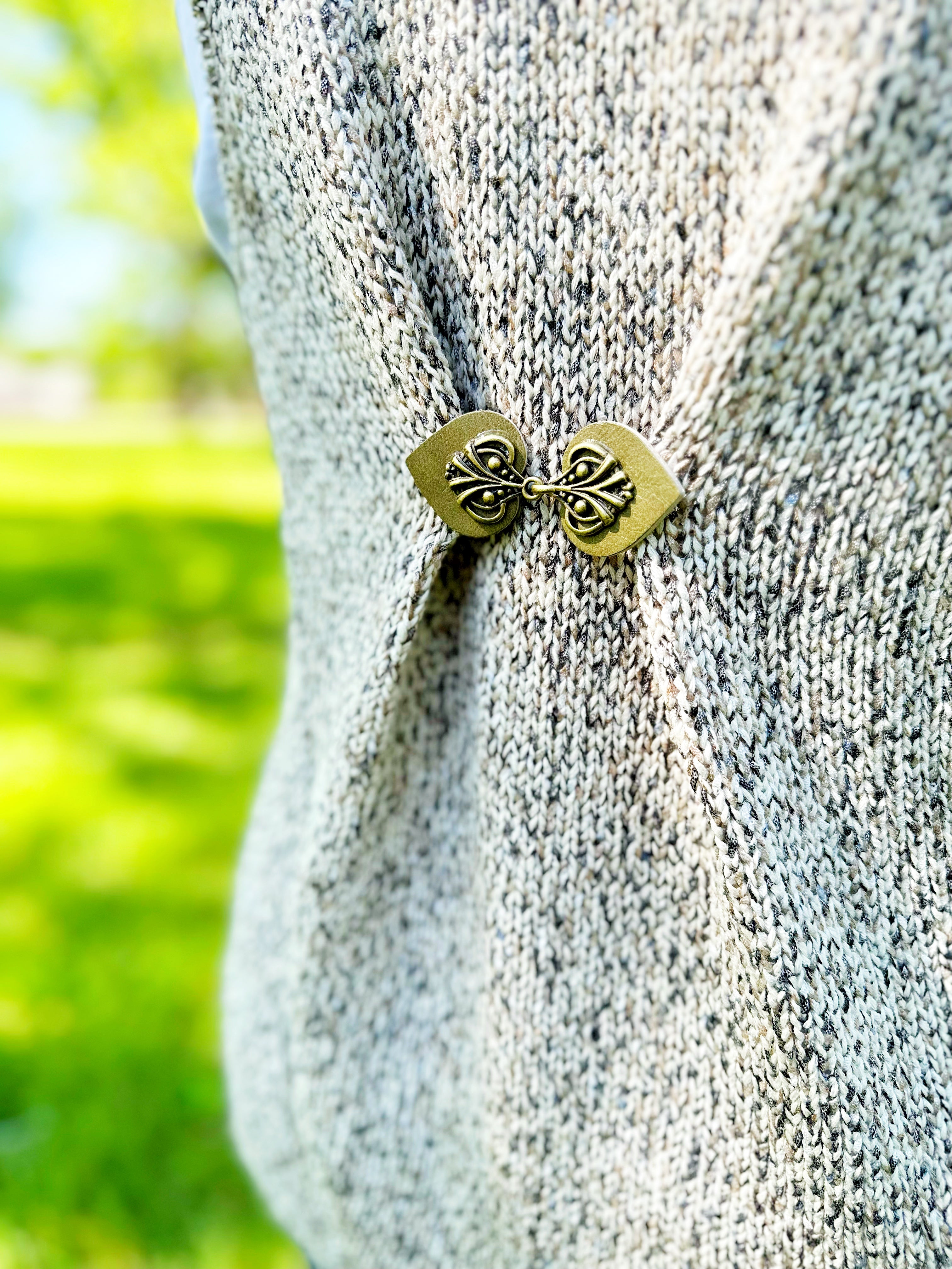 "Myriad" Bronze on Moss Green | Dress Your Best Collection | K-133