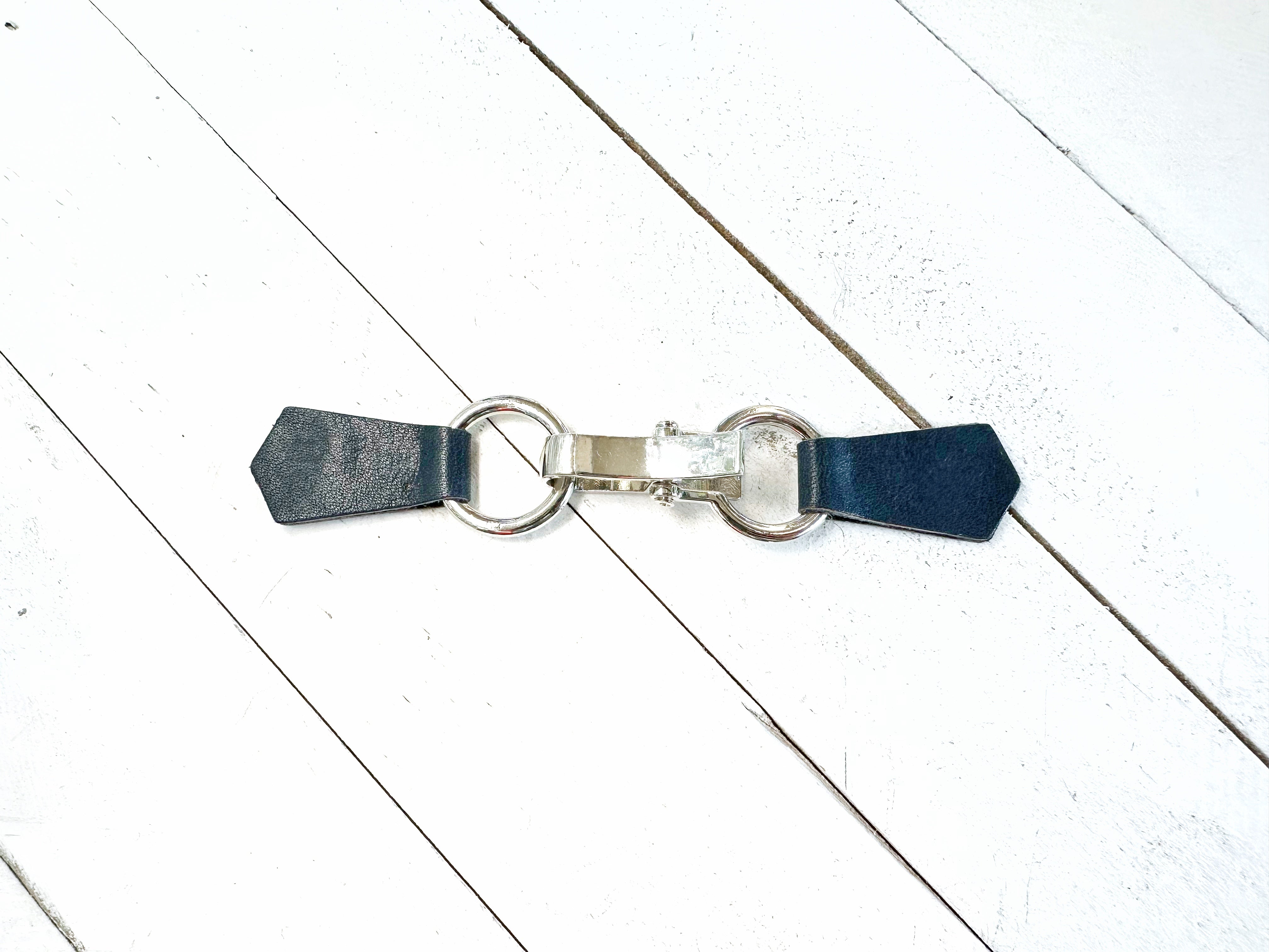 Silver Buckle & Blue Leather Cinch Clip