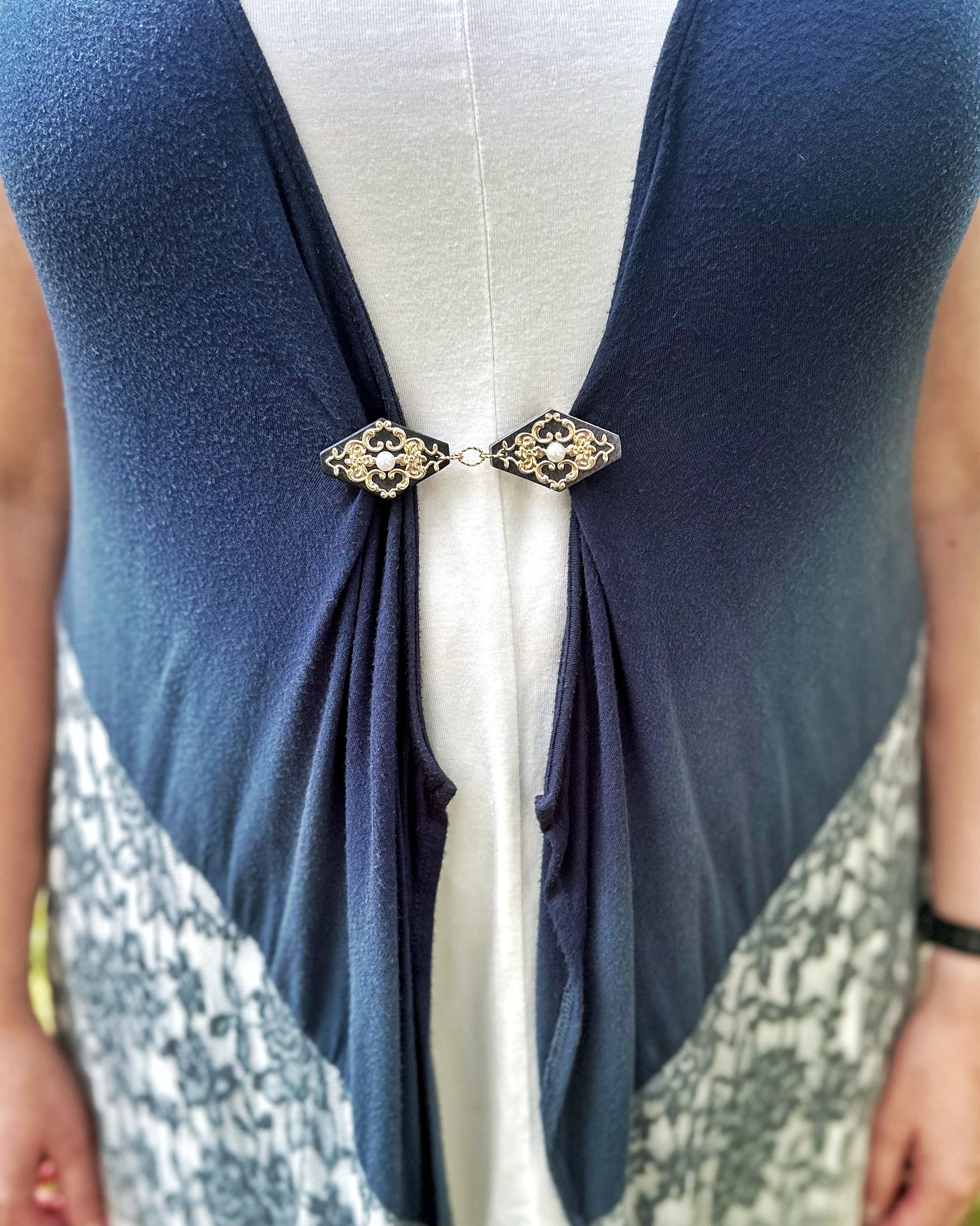 "Romantics" Gold on Blue Leather Cinch Clips