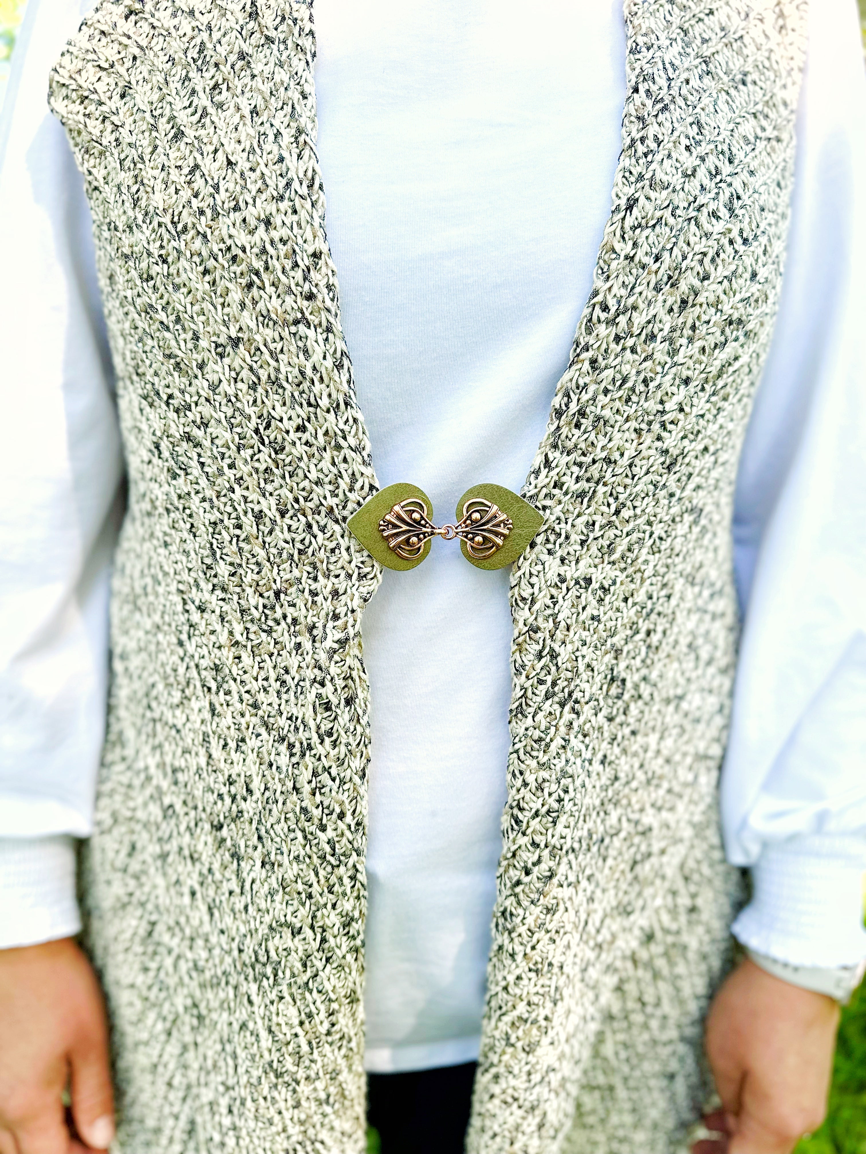 "Myriad" Copper on Moss Green | Dress Your Best Collection