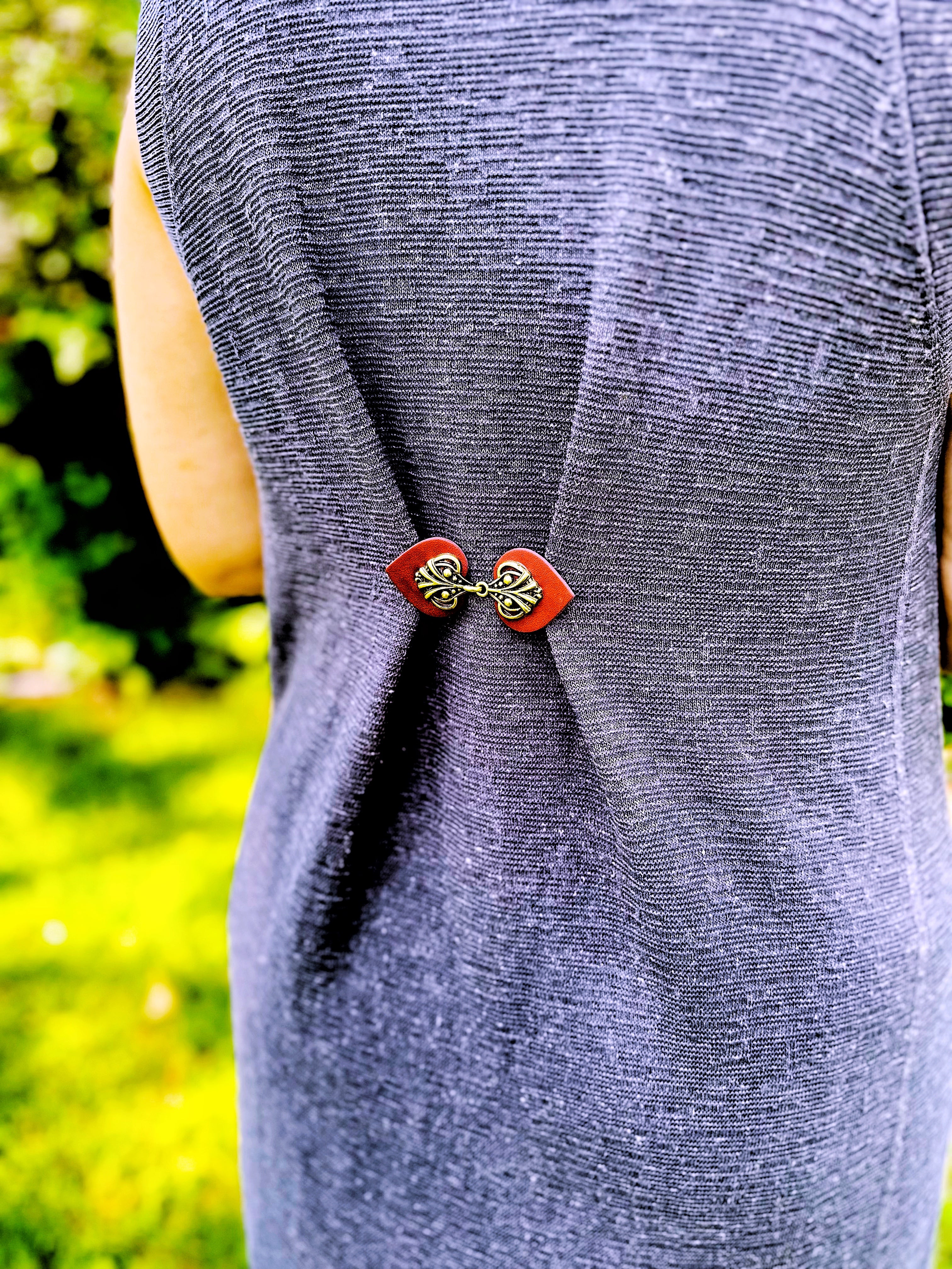 "Myriad" Bronze on Dark Red | Dress Your Best Collection