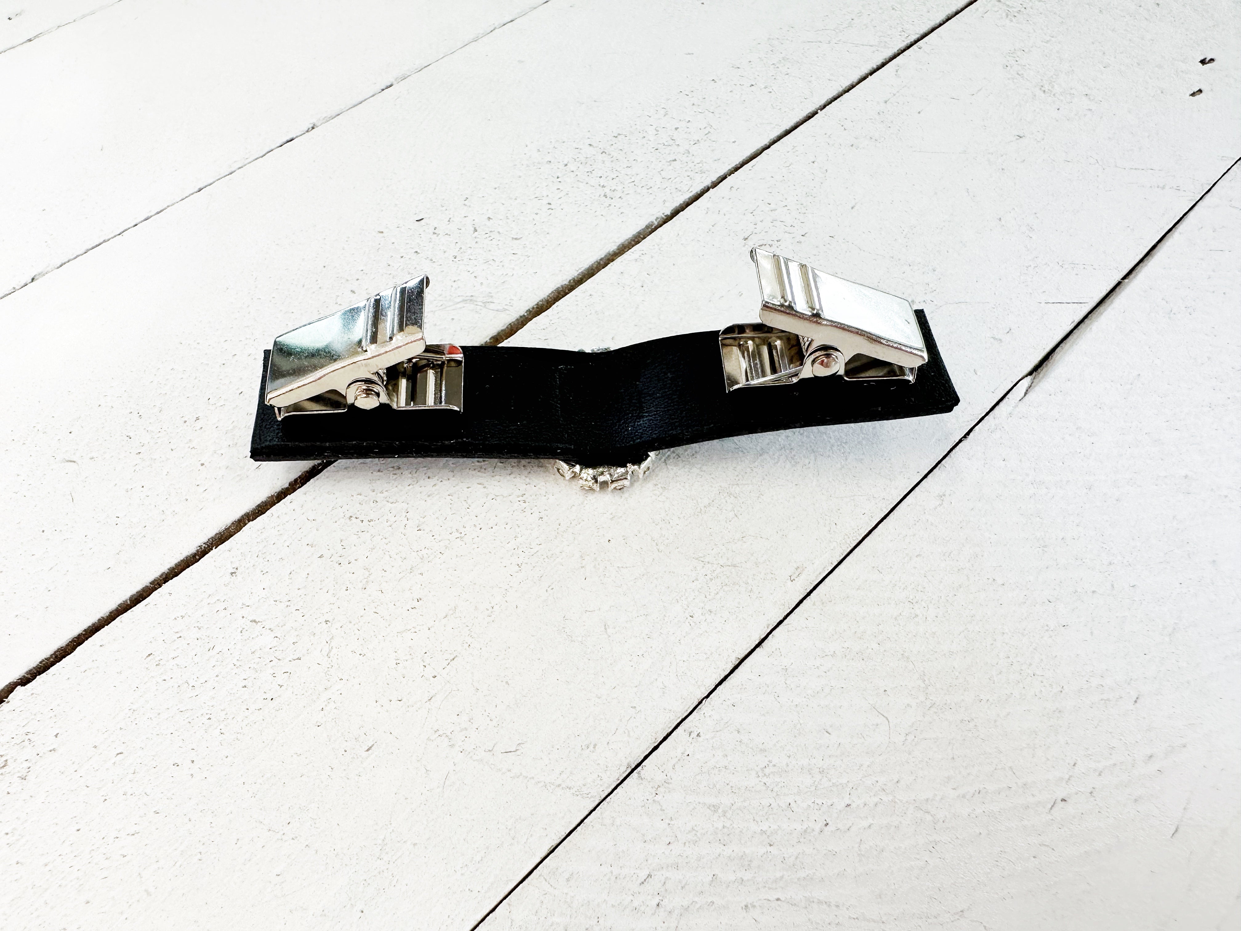 Black Leather & Rhinestones Cinch Clip