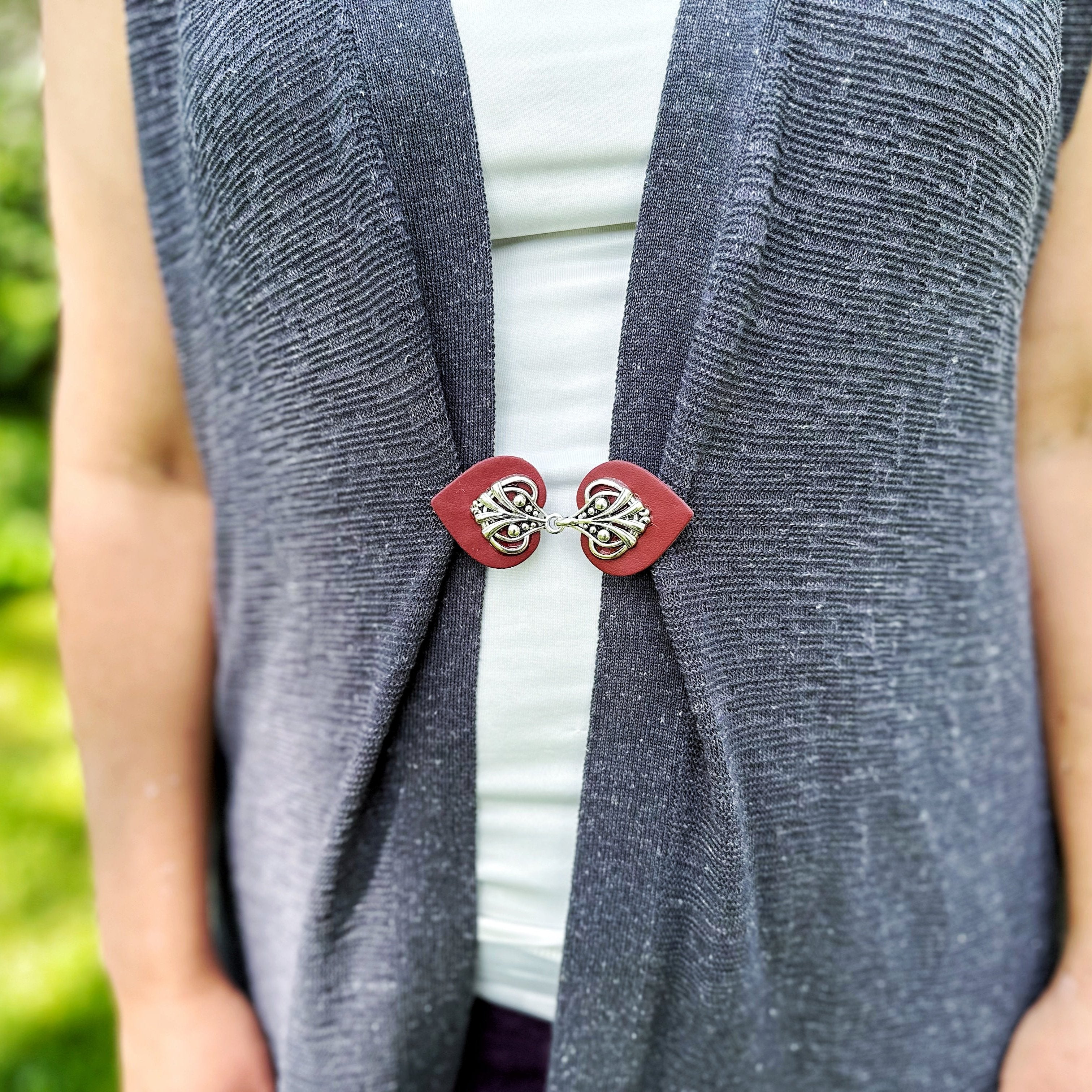 "Myriad" Silver on Dark Red | Dress Your Best Collection | K-123