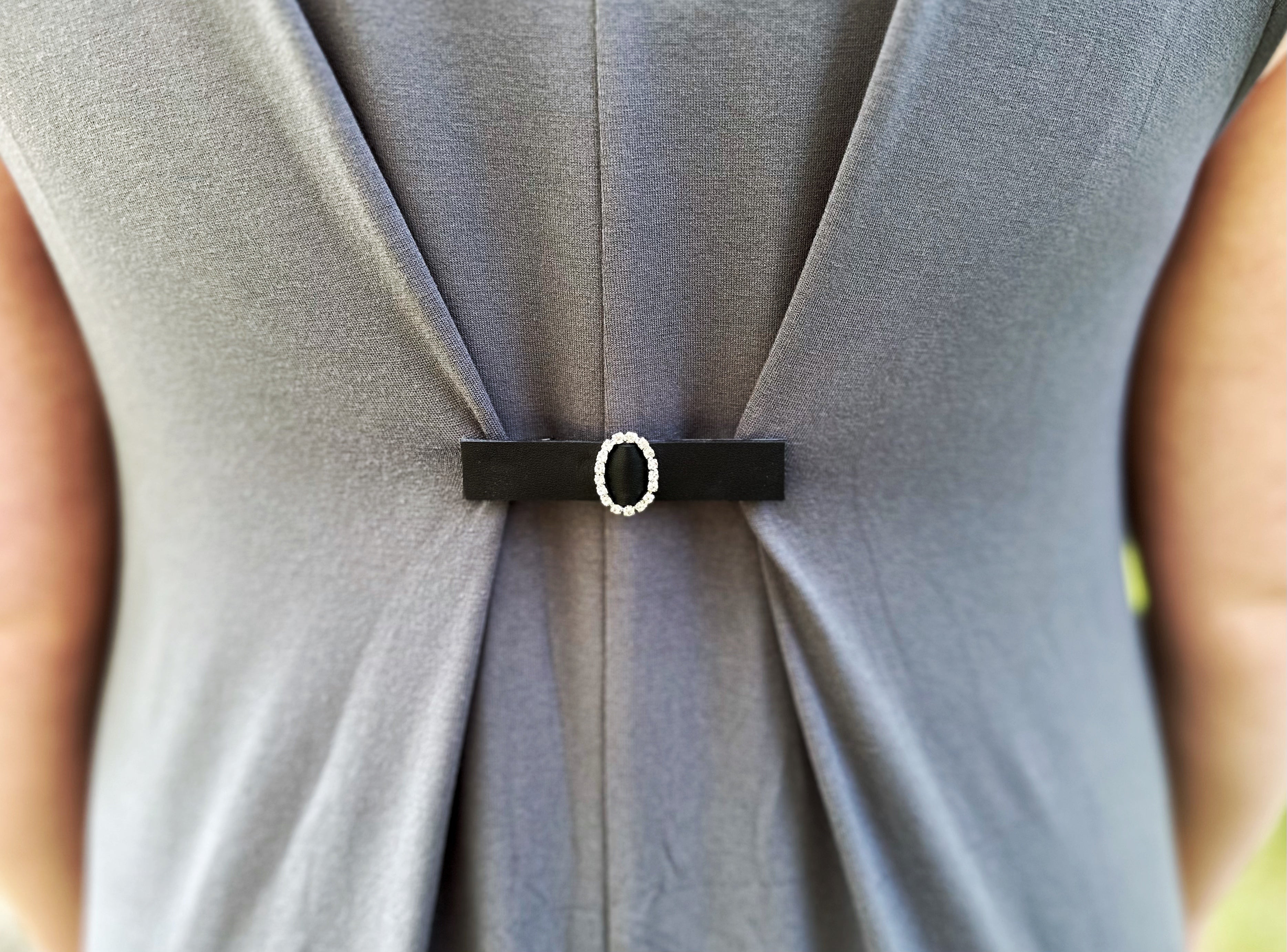 Black Leather & Rhinestones Cinch Clip