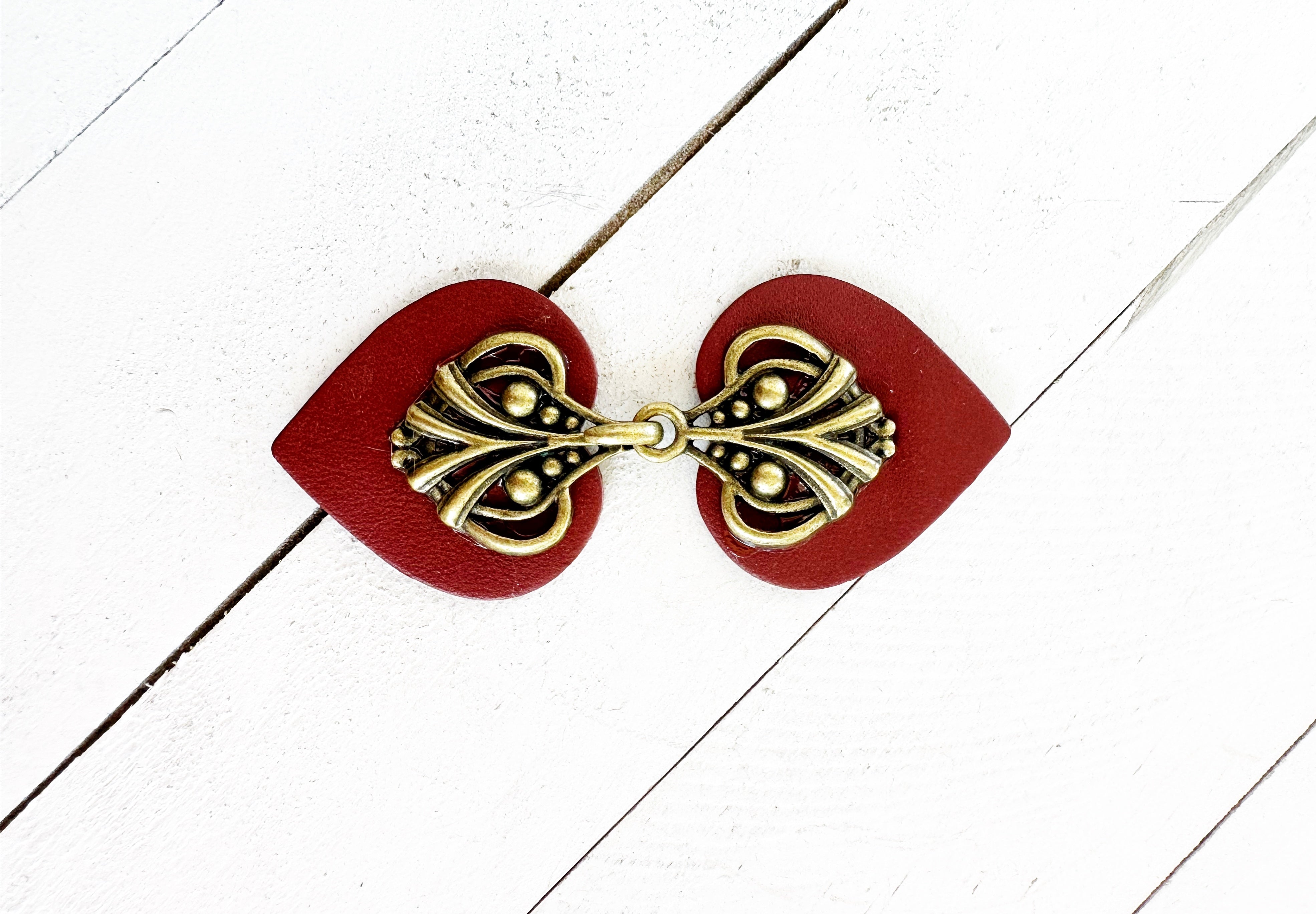 "Myriad" Bronze on Dark Red | Dress Your Best Collection