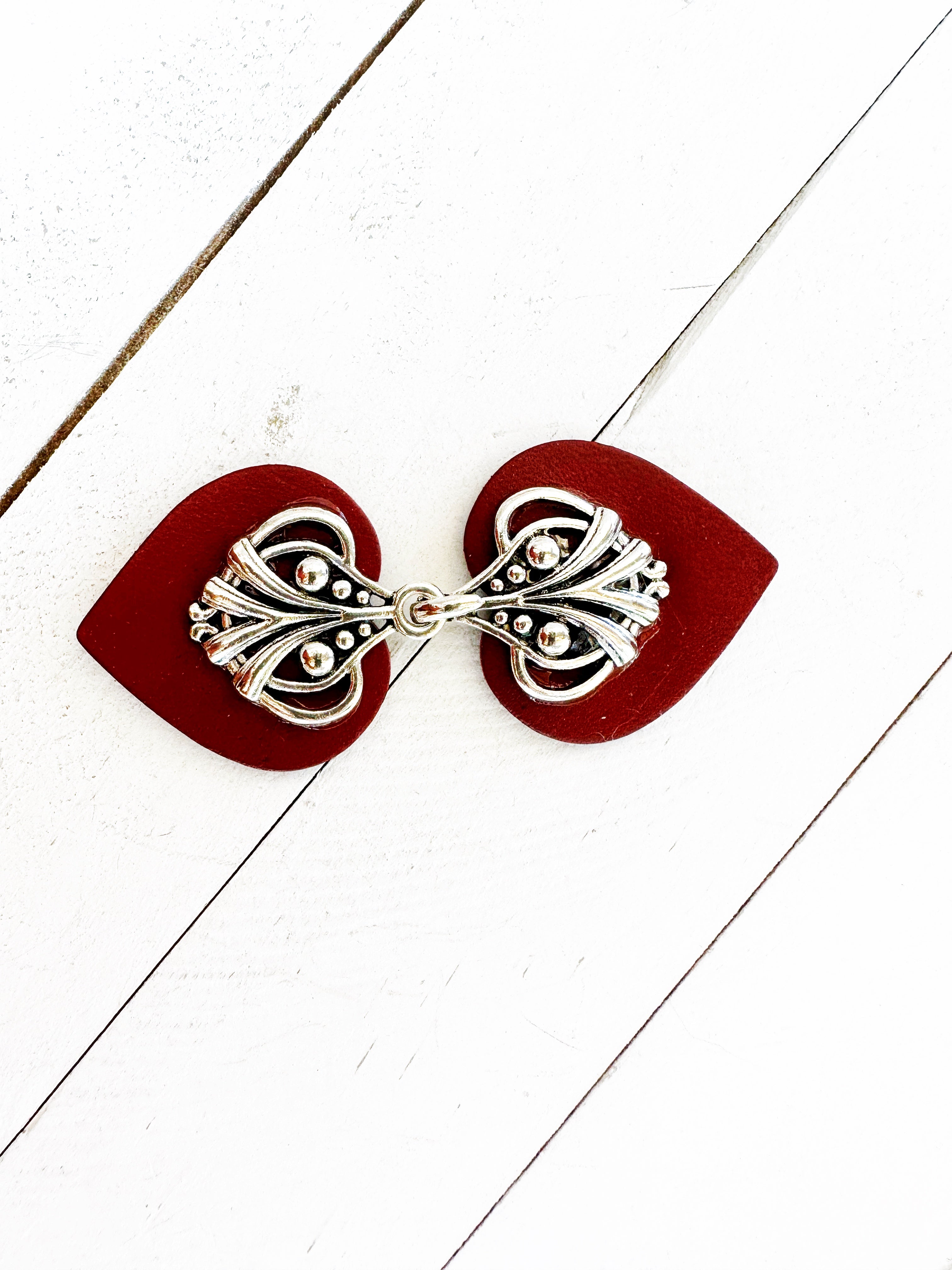 "Myriad" Silver on Dark Red | Dress Your Best Collection | K-123