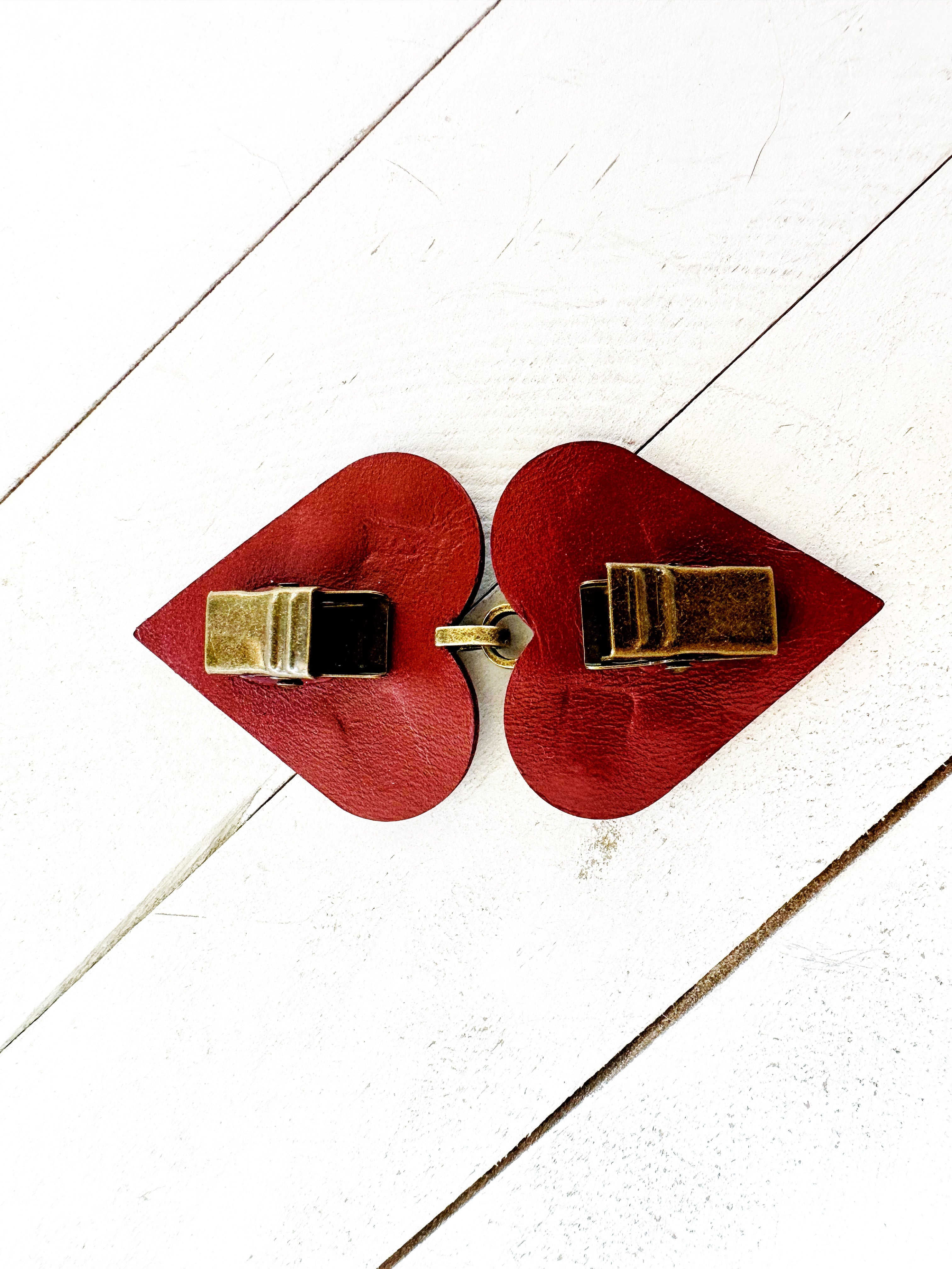 "Halcyon" Bronze on Dark Red | Forests & Fairytales Collection | K-00
