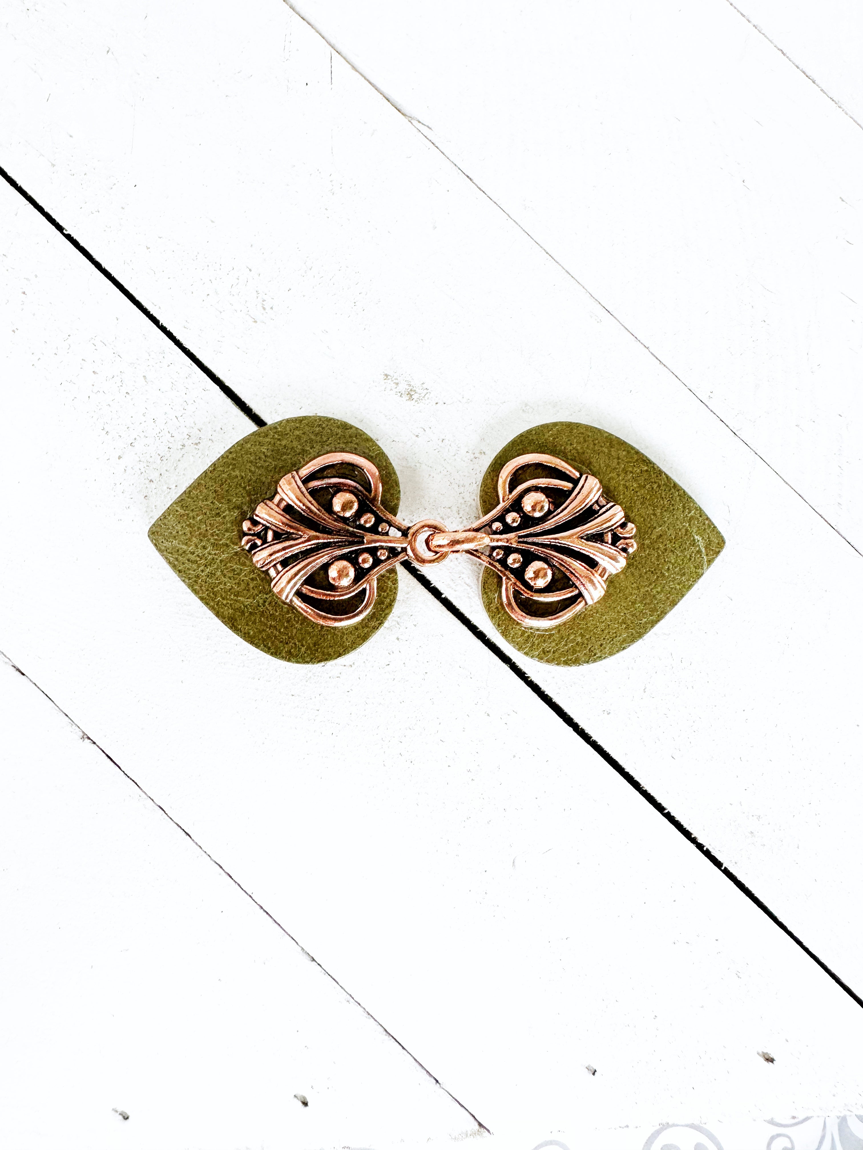 "Myriad" Copper on Moss Green | Dress Your Best Collection