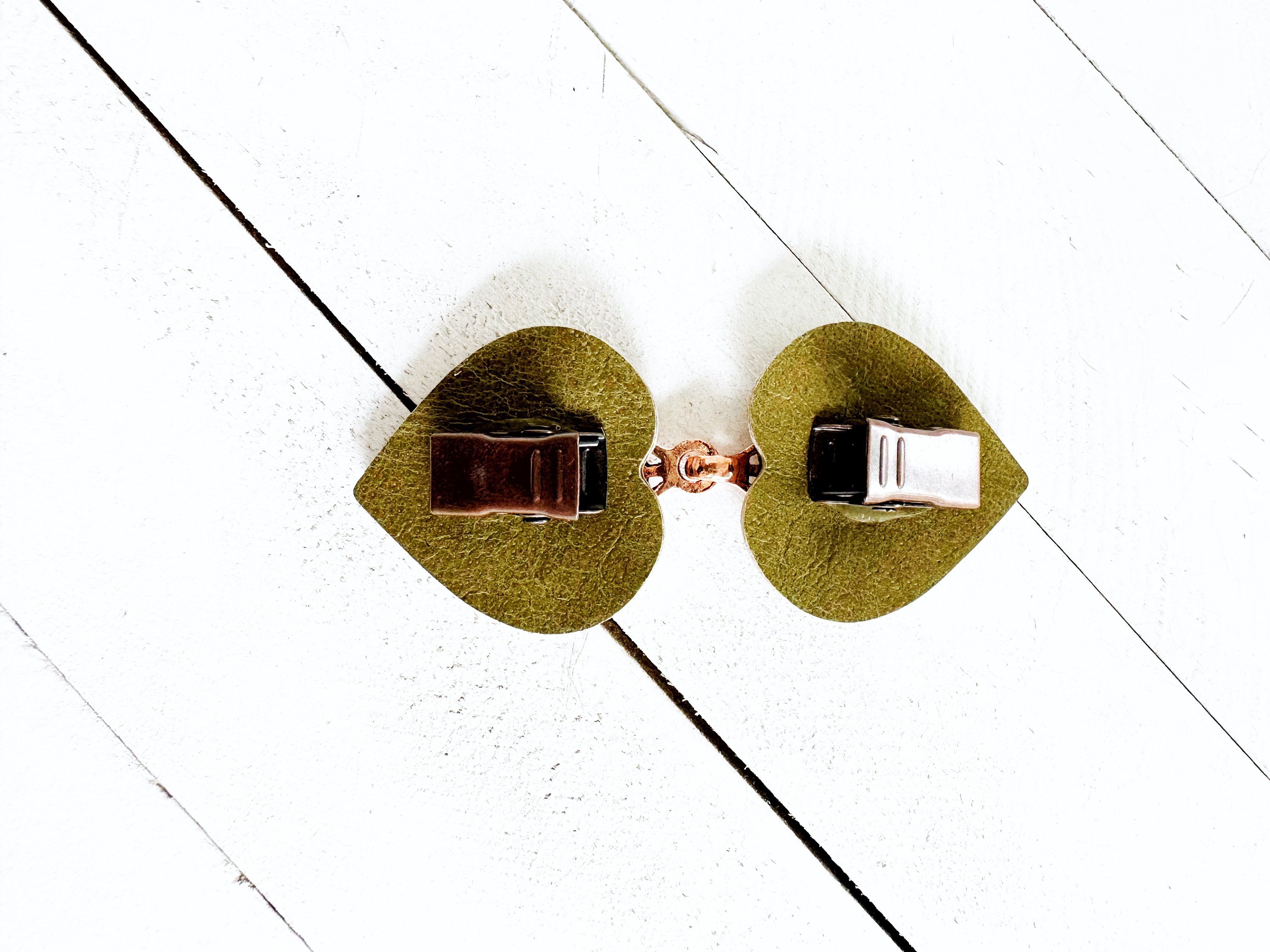 "Myriad" Copper on Moss Green | Dress Your Best Collection