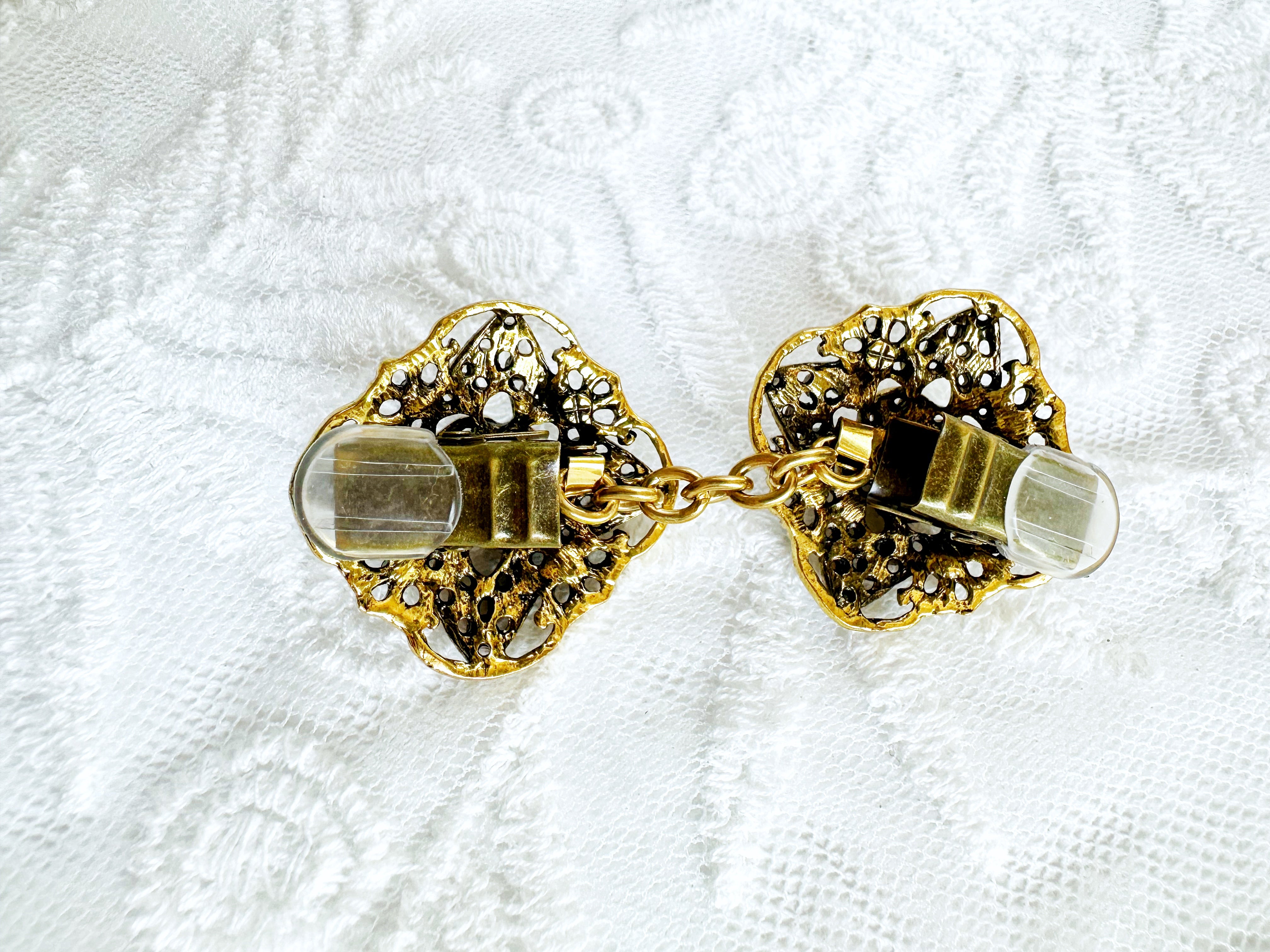 Gold & Brown Art Nouveau Cinch Clip for Dresses, Sweaters