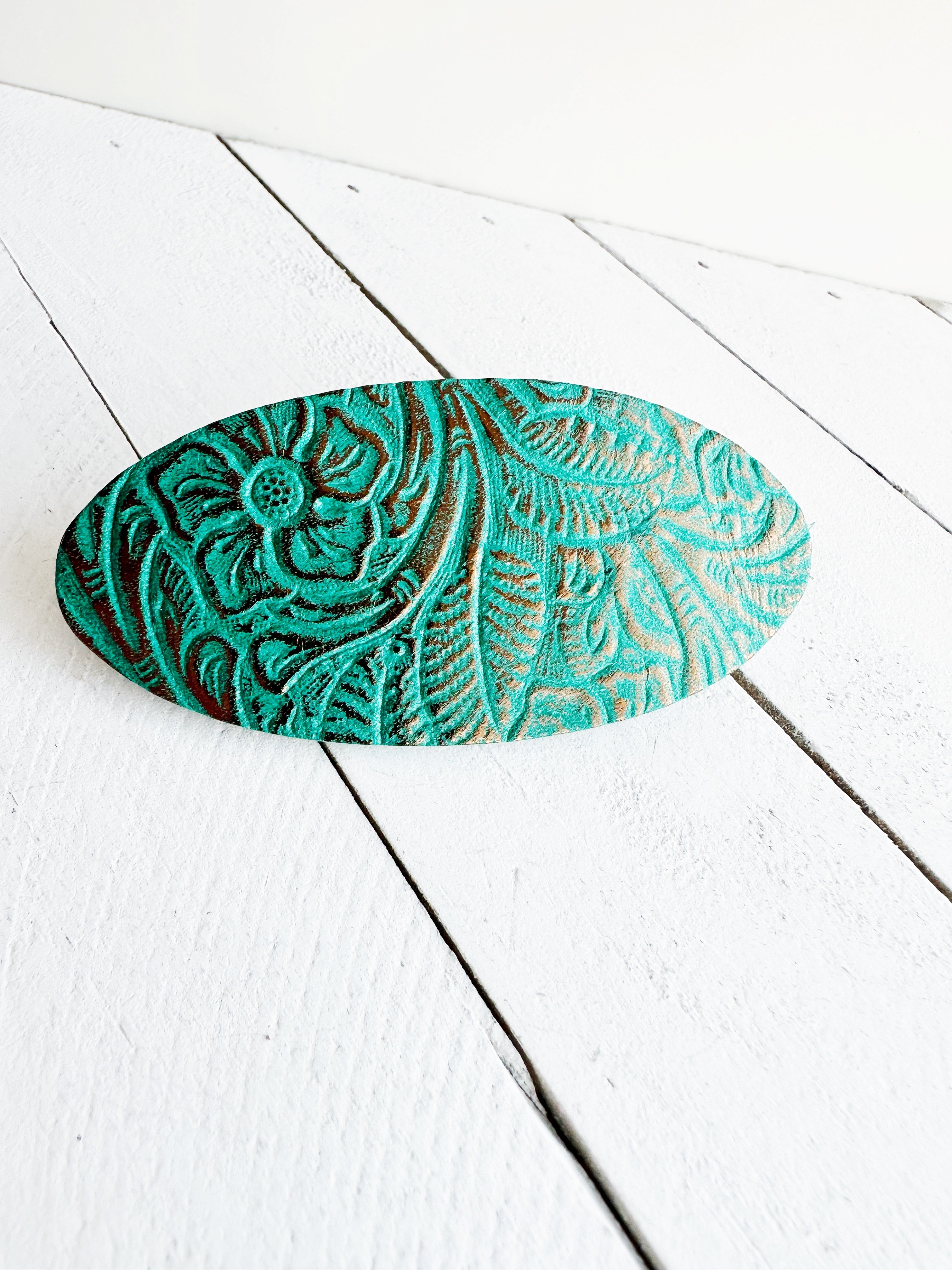 "Impressions" Metallic Embossed Leather Dress Clip | K601-603