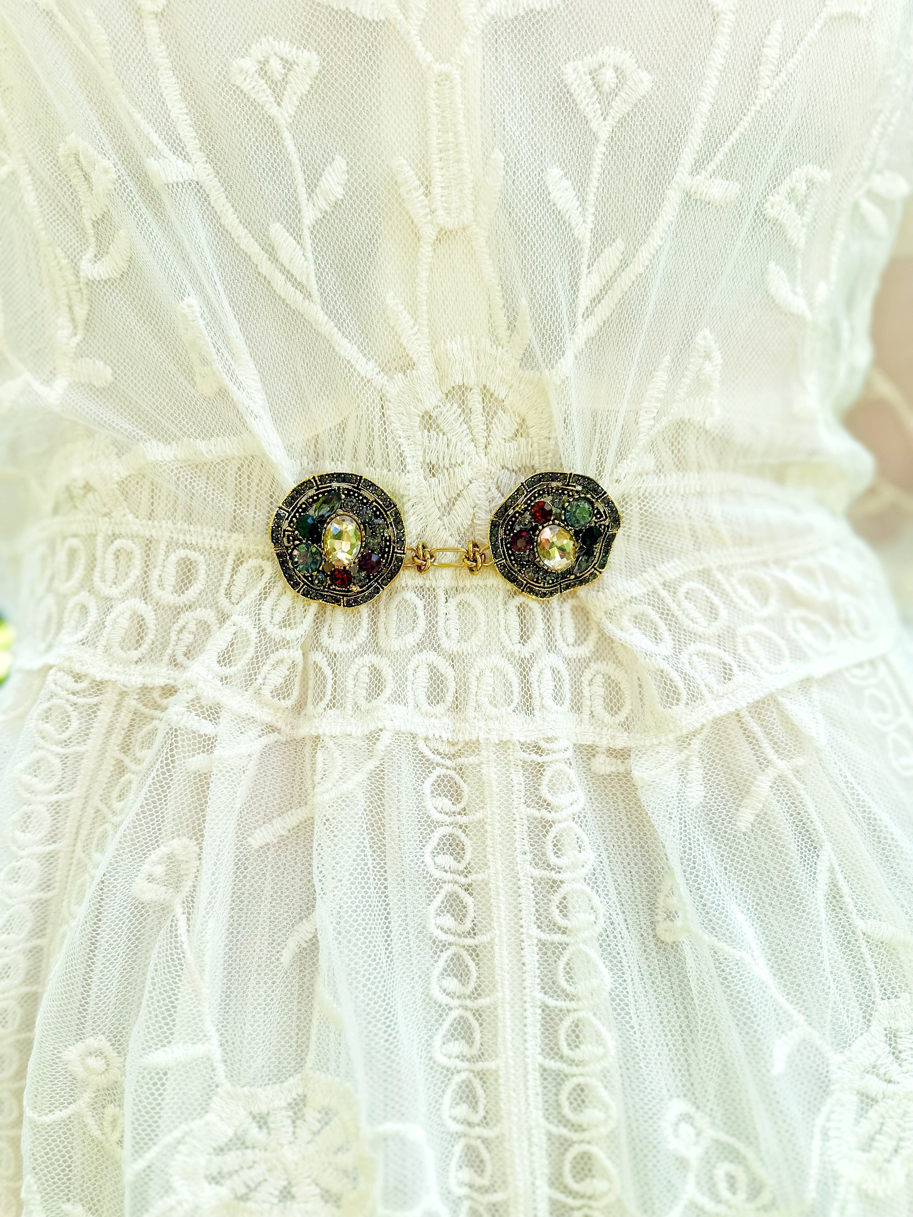 Bejeweled Gold Baroque Cinch Clip, Sweater Clasp KardiKlip