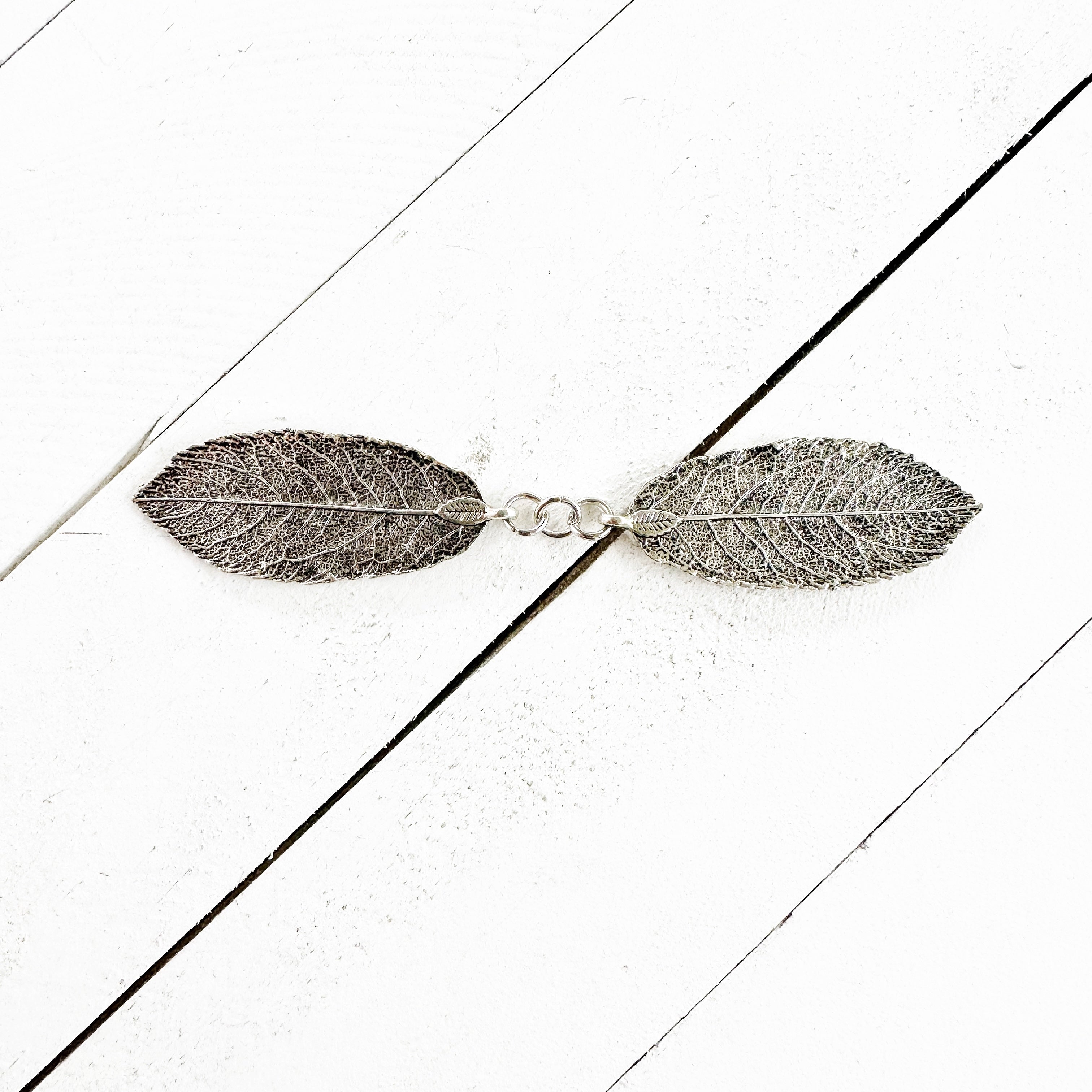 NEW "Willow" Silver Leaf Cloak Clasp | K-210