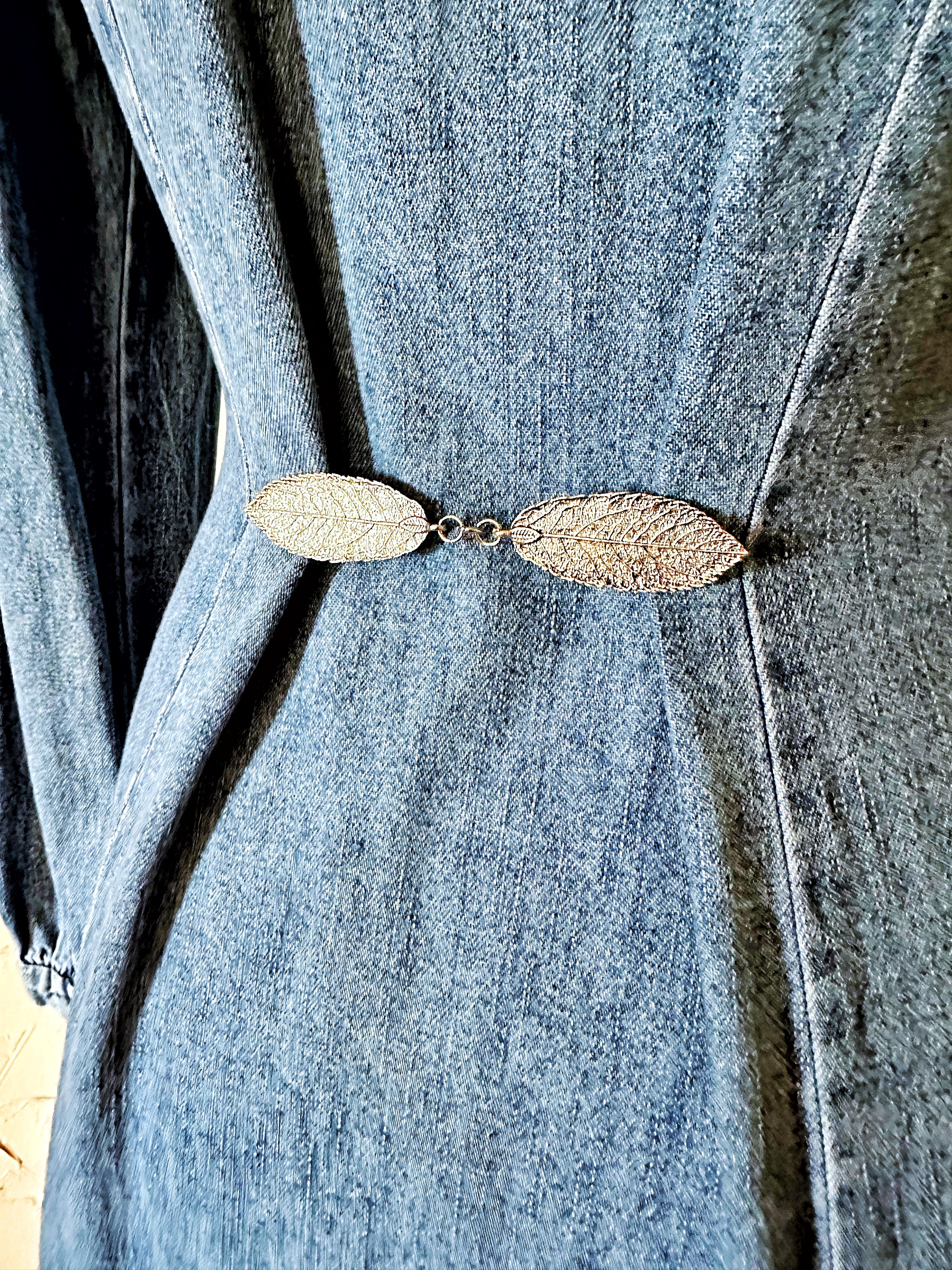 NEW "Willow" Silver Leaf Cloak Clasp | K-210