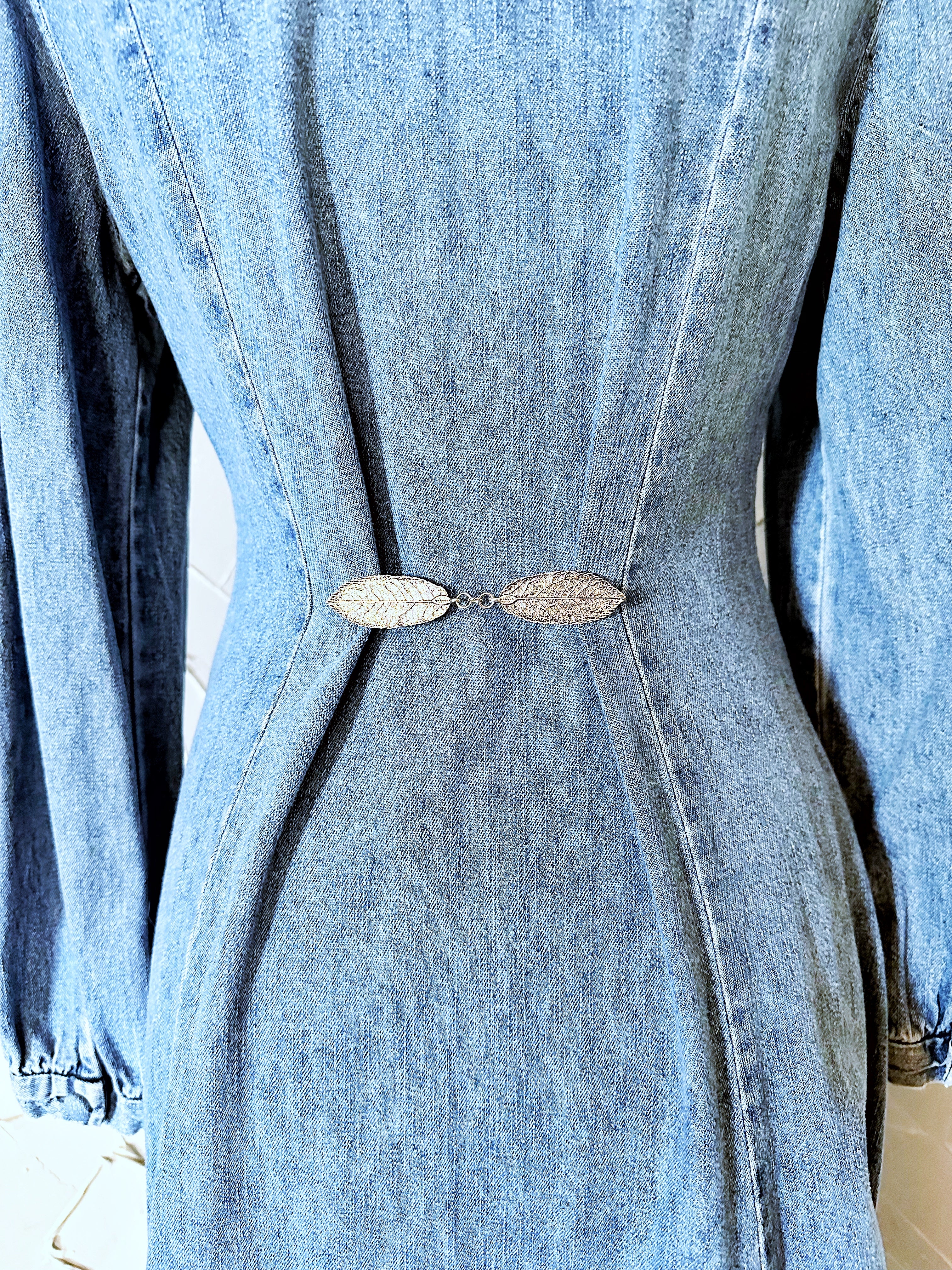 NEW "Willow" Silver Leaf Cloak Clasp | K-210