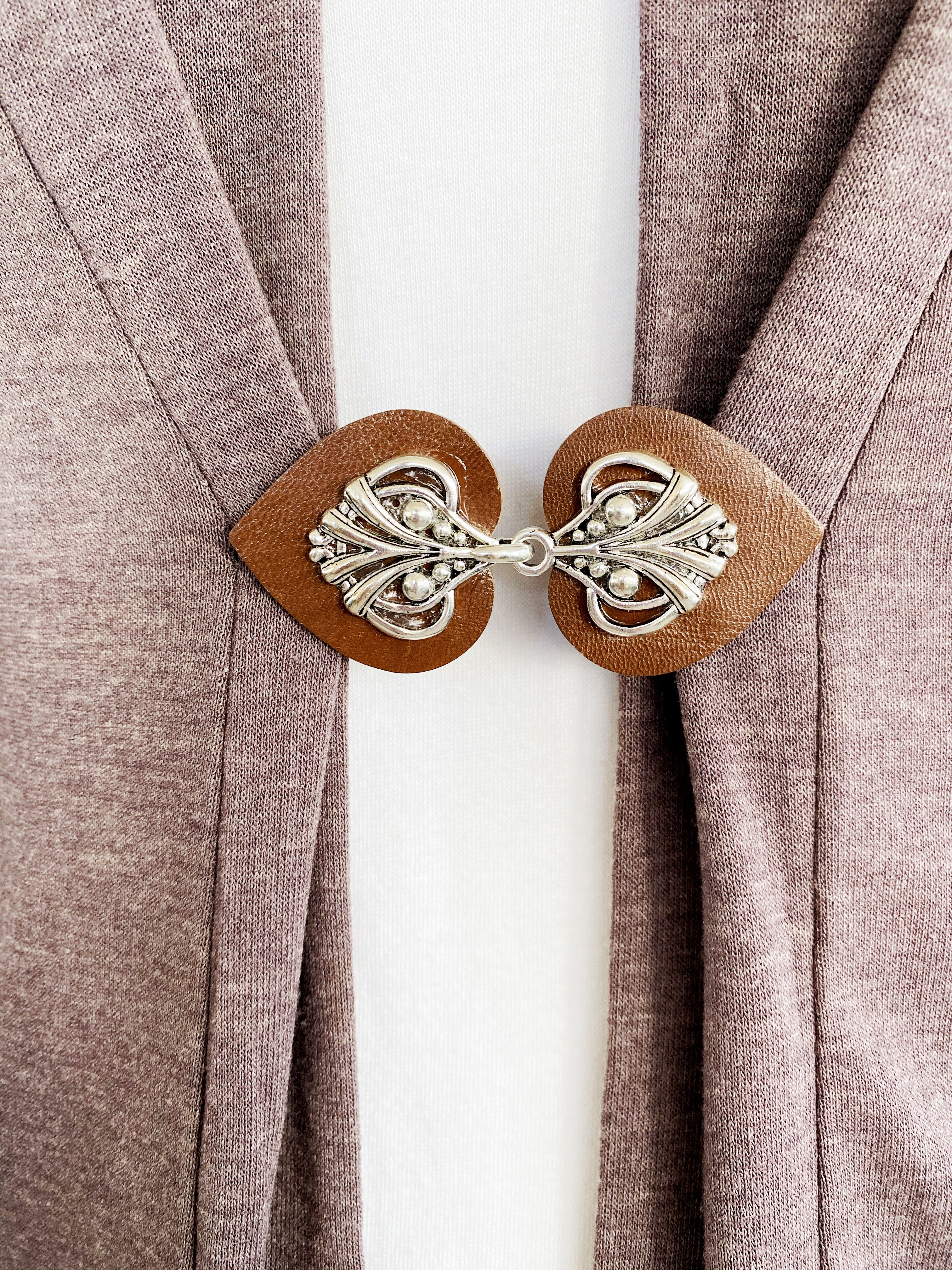 "Myriad" Silver on Brown | Dress Your Best Collection | K-121