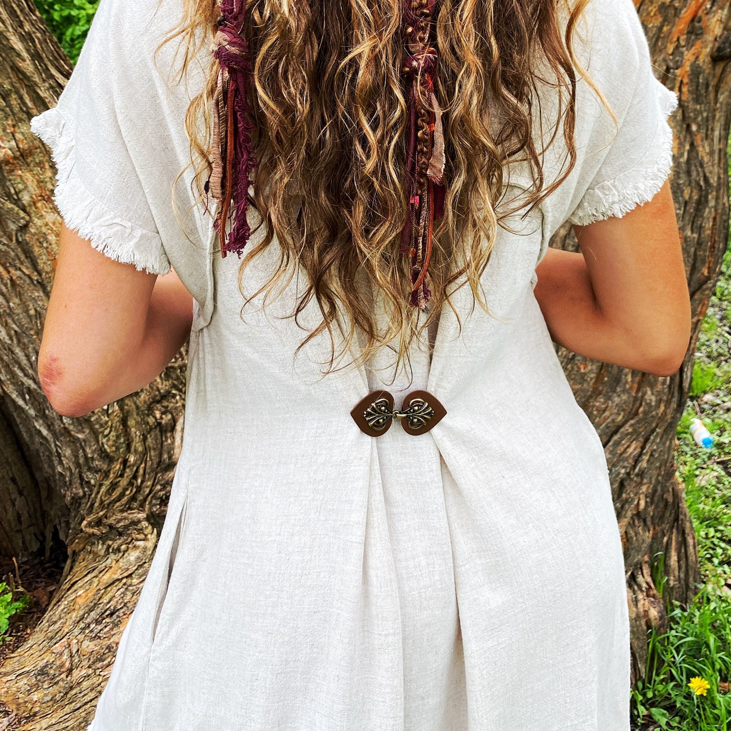 "Myriad" Bronze on Light Brown | Dress Your Best Collection | K-106