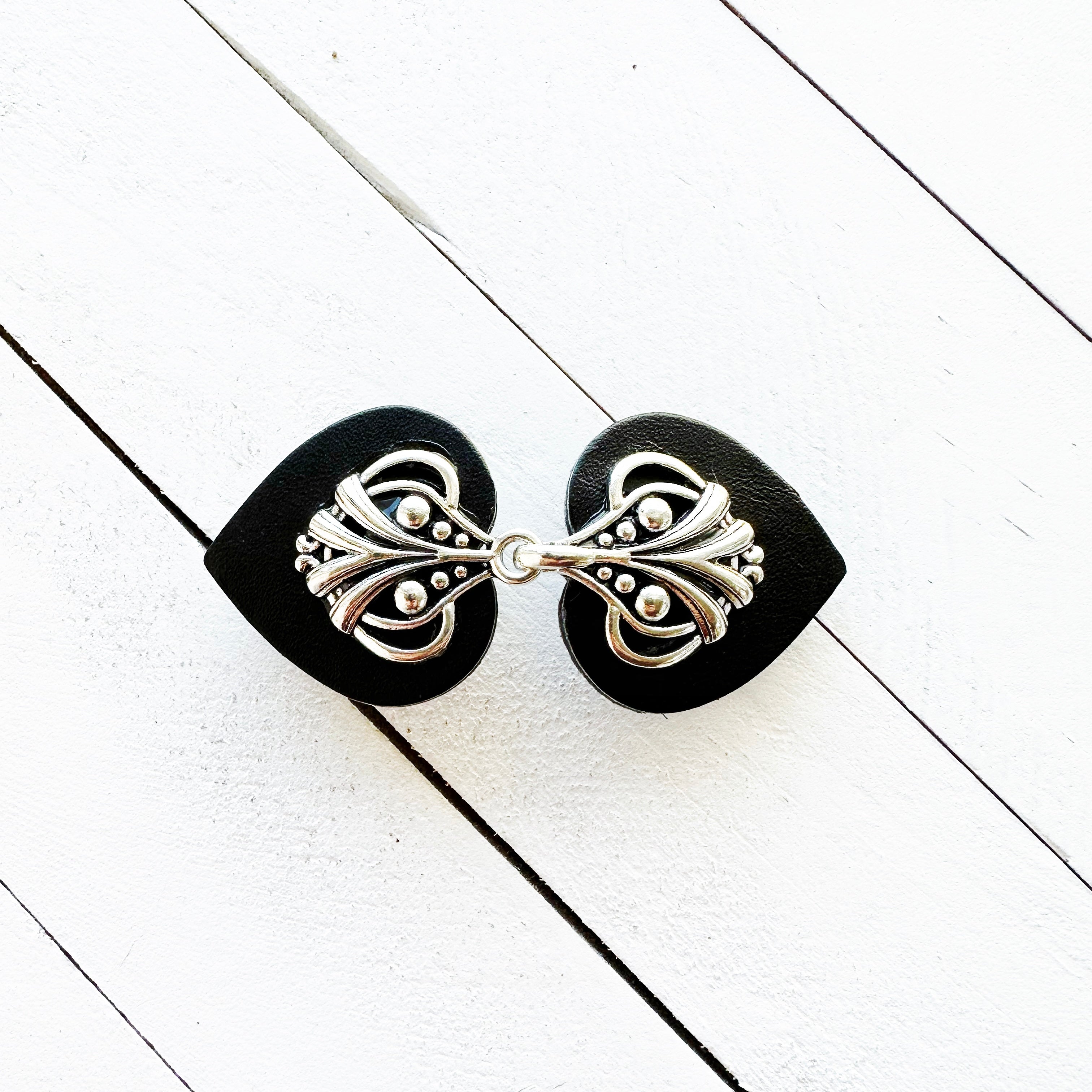 "Myriad" Silver on Black | Dress Your Best Collection | K-117