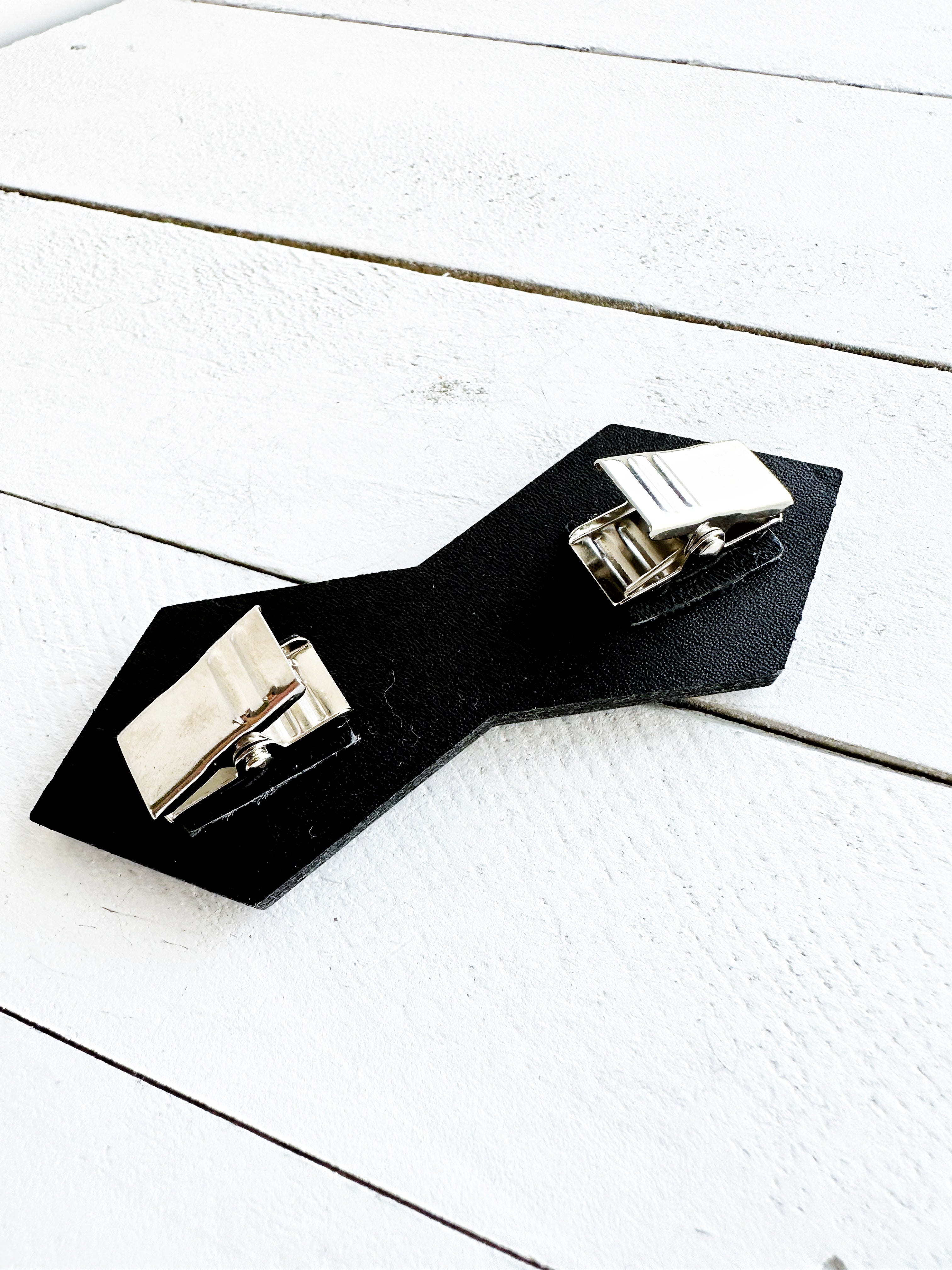 NEW *Valor* Silver on Black | K-708