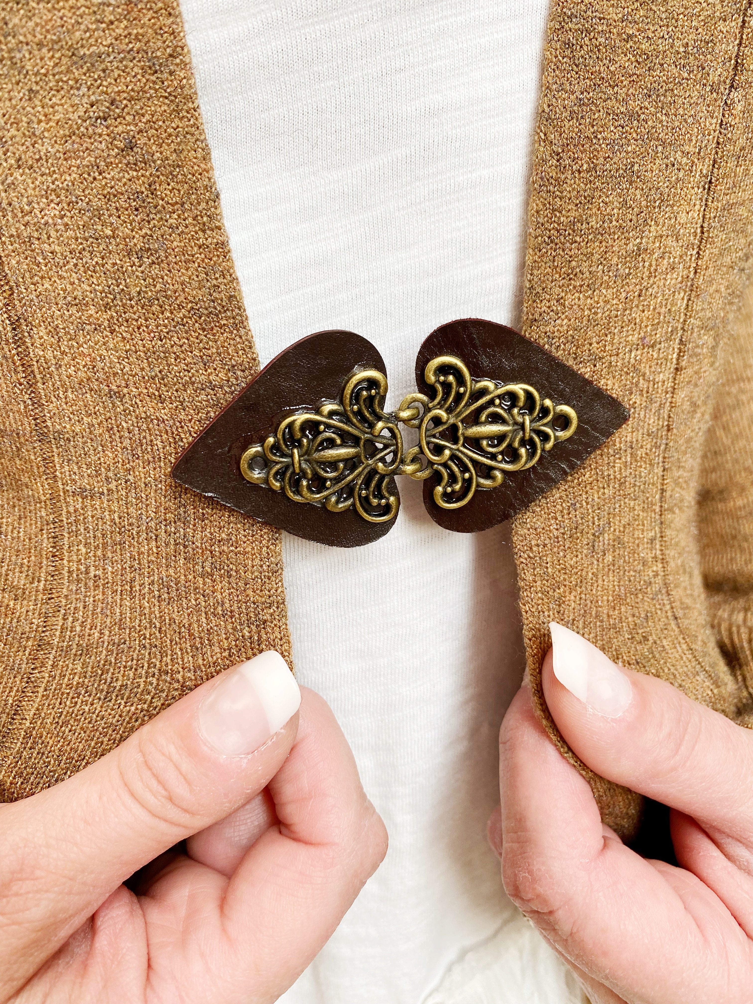 "Andante" on Dark Brown | Symphony Collection | K-307