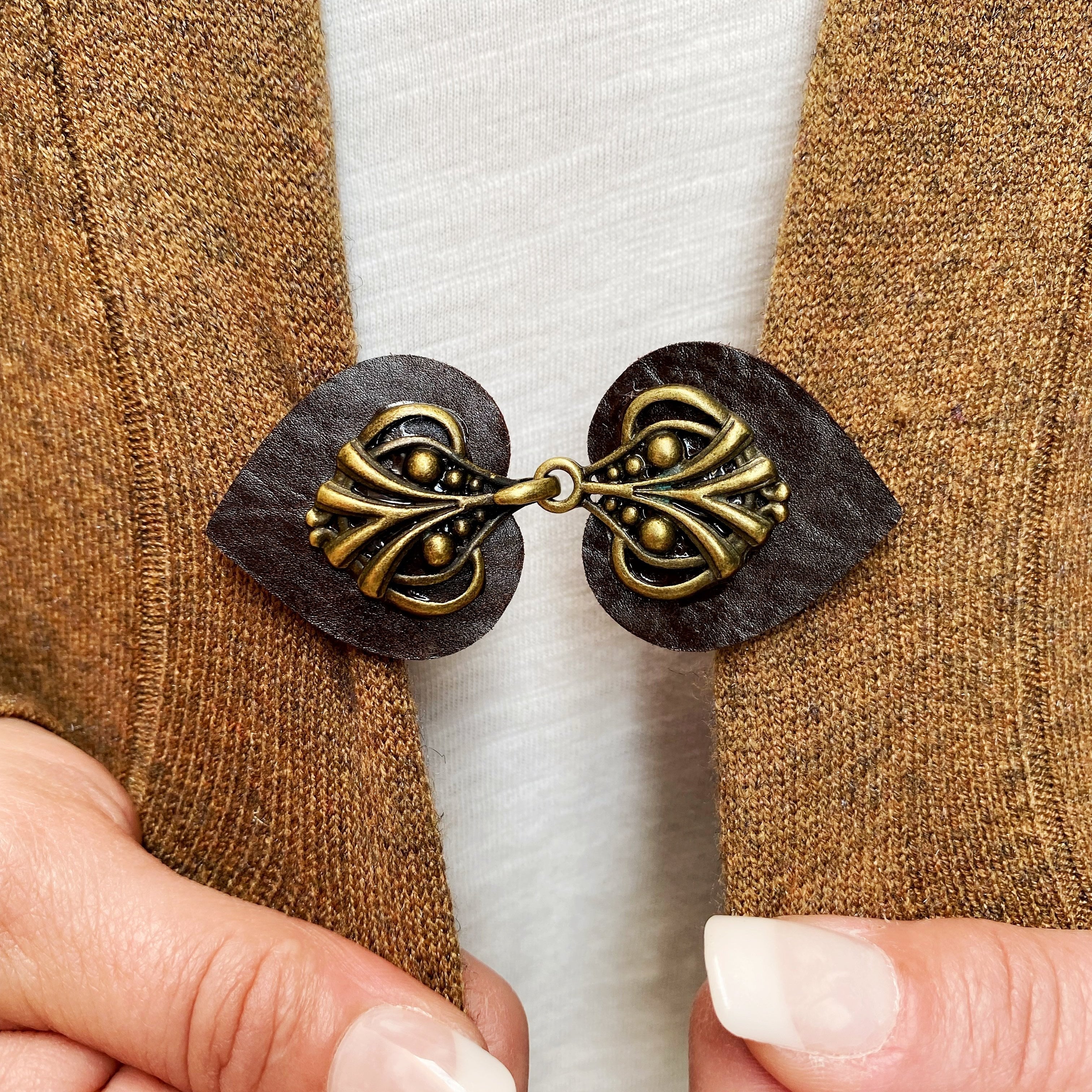 "Myriad" Bronze on Dark Brown | Dress Your Best Collection | K-105